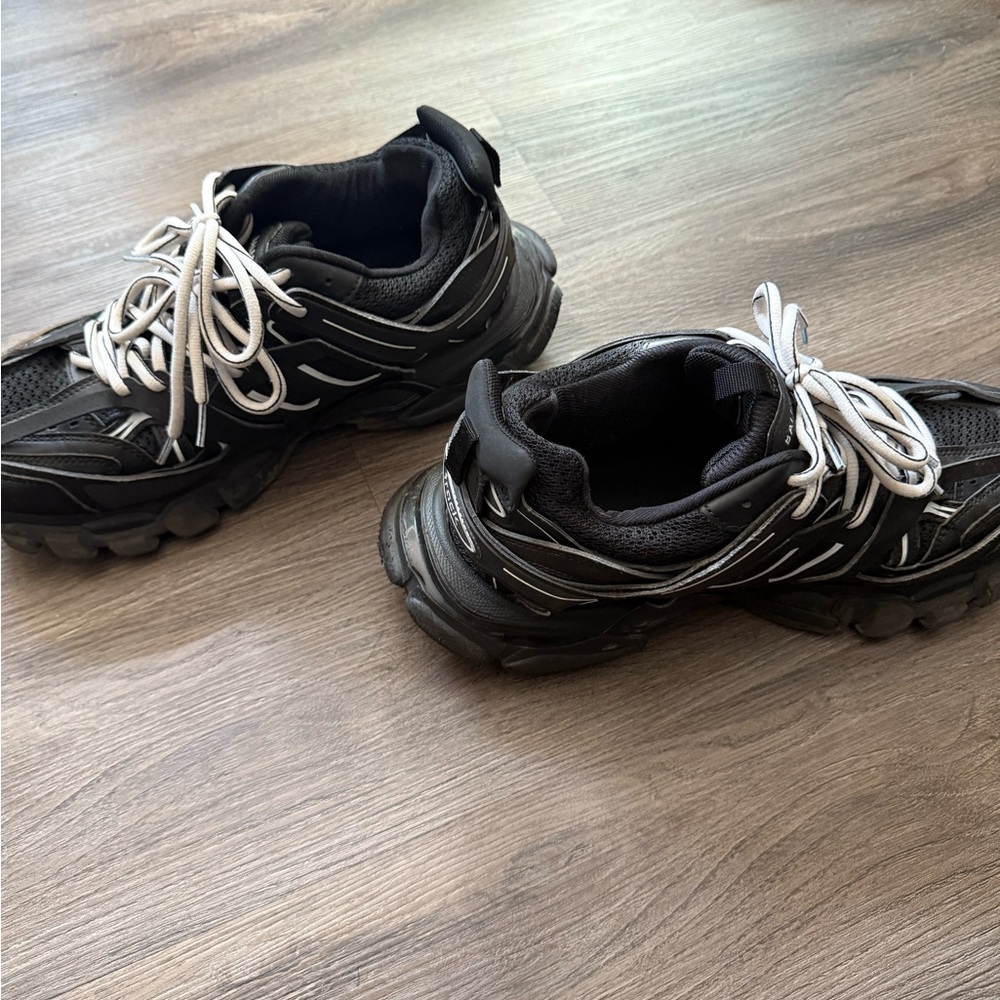 Balenciaga Monochrome Trail Sneakers - Picture 2 of 6